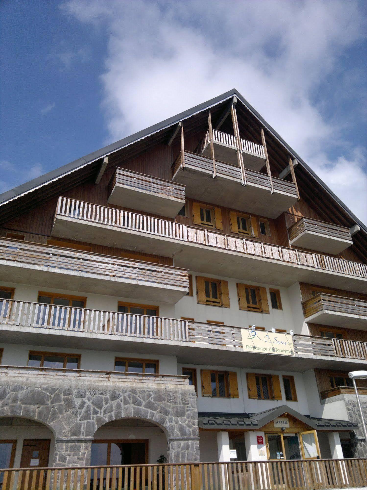 O - Sancy Residence De Tourisme Супер Бес Екстериор снимка