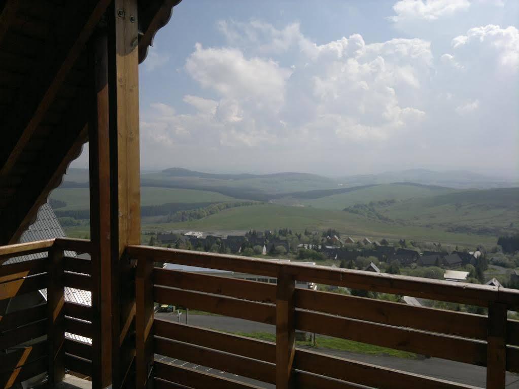 O - Sancy Residence De Tourisme Супер Бес Екстериор снимка