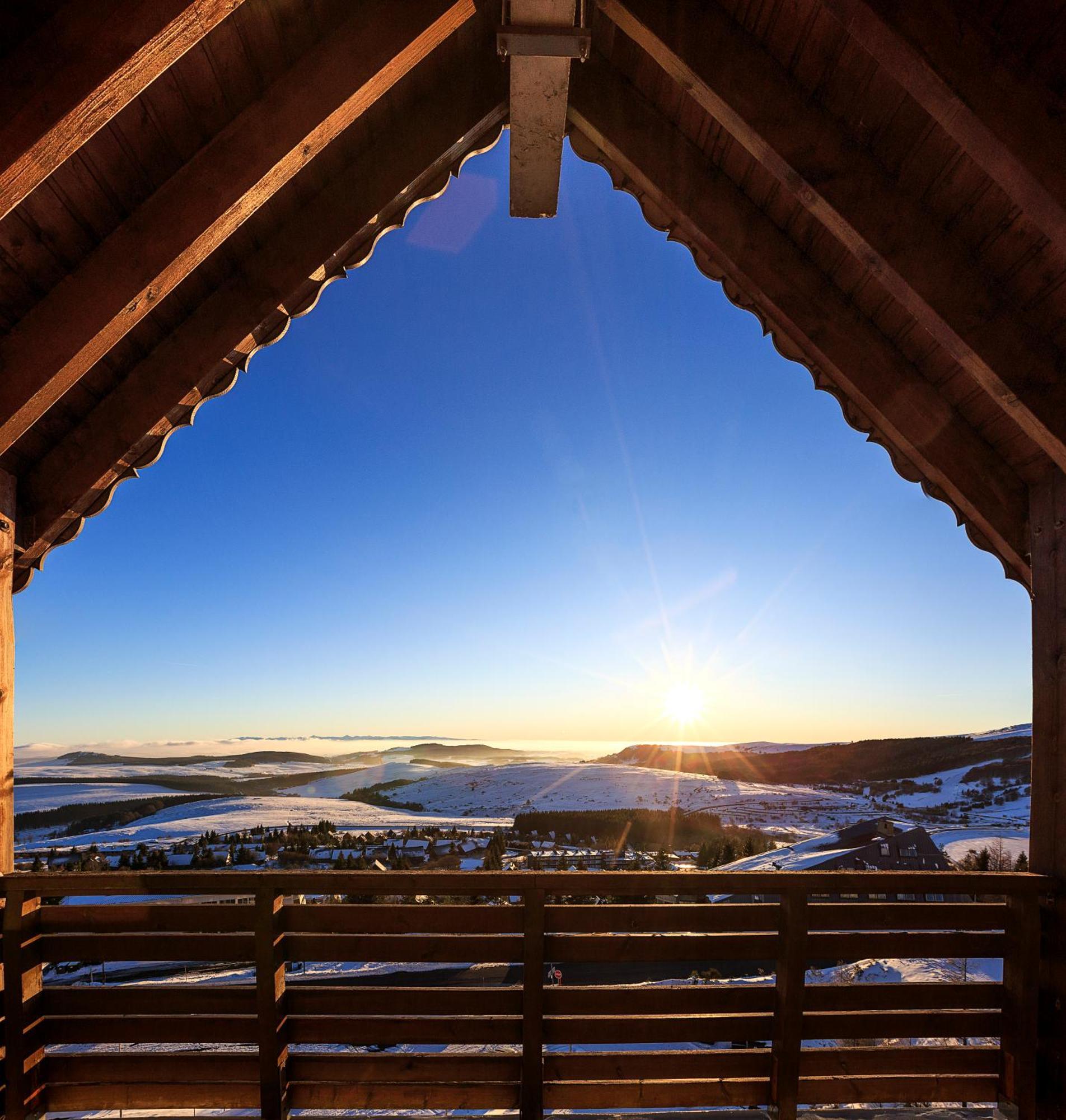 O - Sancy Residence De Tourisme Супер Бес Екстериор снимка